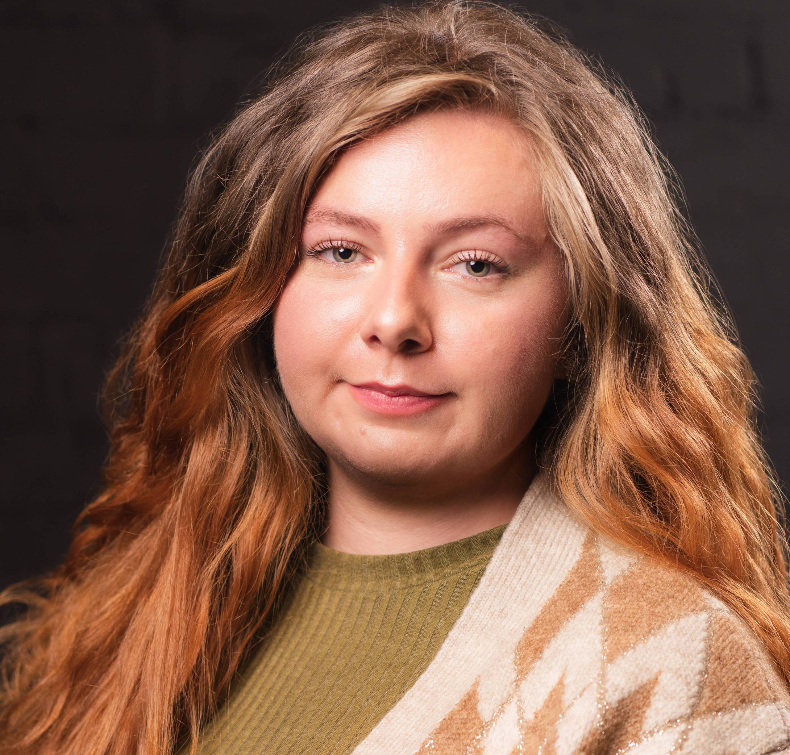 Headshot of Loretta Thompson